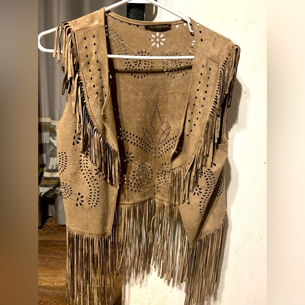 Suede fringe vest new never worn